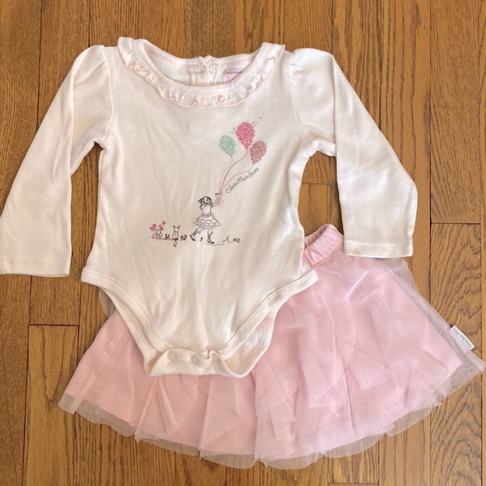 Calvin Klein jeans ballerina skirted outfit